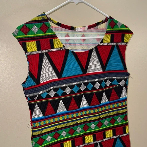 Multicolor Geometric Pattern Dress - Picture 2 of 7